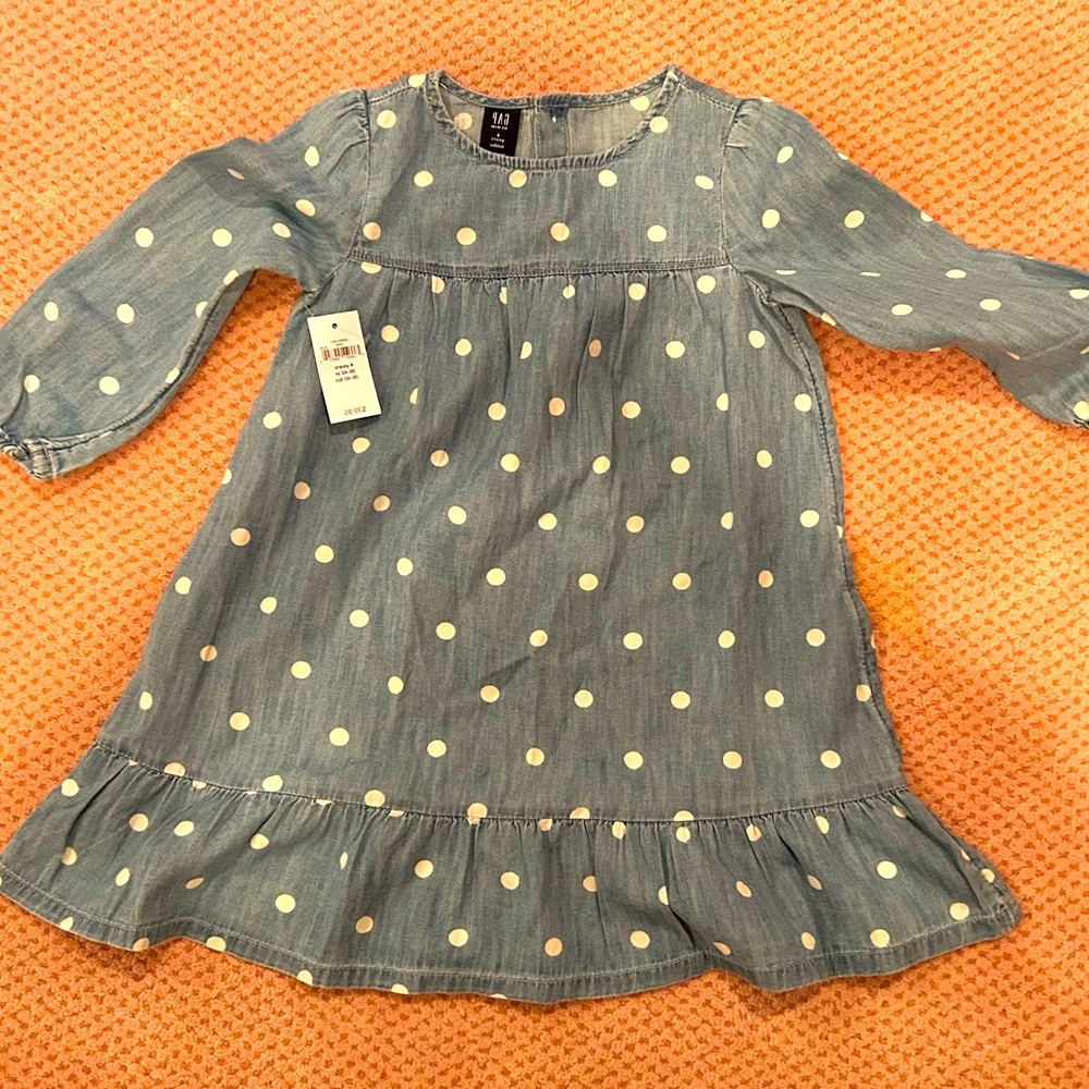 New with tag, cute jean dress with polka dots, size 4!